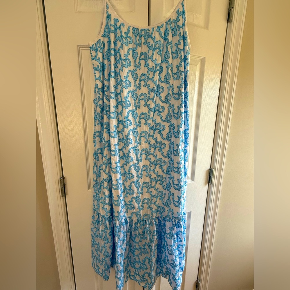 Beautiful, vibrant Lilly Pulitzer dress! Worn once!